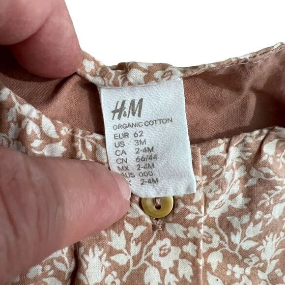 H&M Baby Girl Floral Print Sleeveless Cotton Romper White & Tan Size 3M - Picture 9 of 9